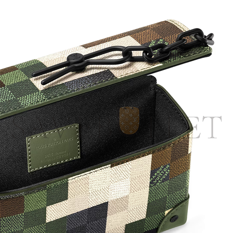 LOUIS VUITTON STEAMER WEARABLE WALLET 'GREEN' M83172 (18*11*6.5cm)